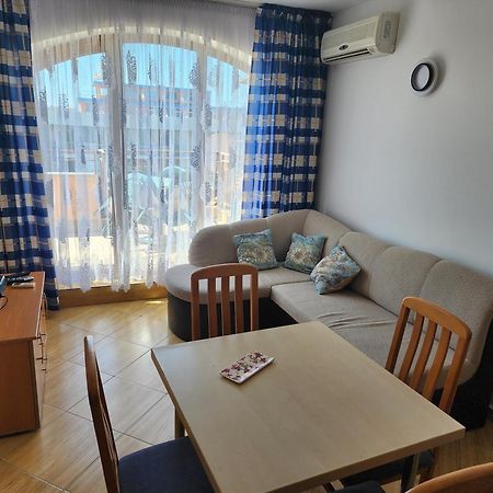 Golden Dreams Apartment Солнечный берег Экстерьер фото